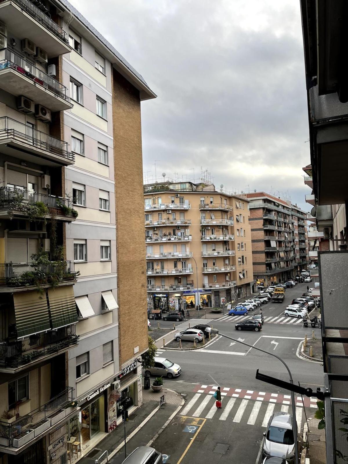 Domus Acquedotti * Roma